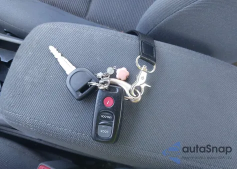 2004 Mazda Mazda6 I z USA, uszkodzony, nr VIN 1YVFP84C845N77984